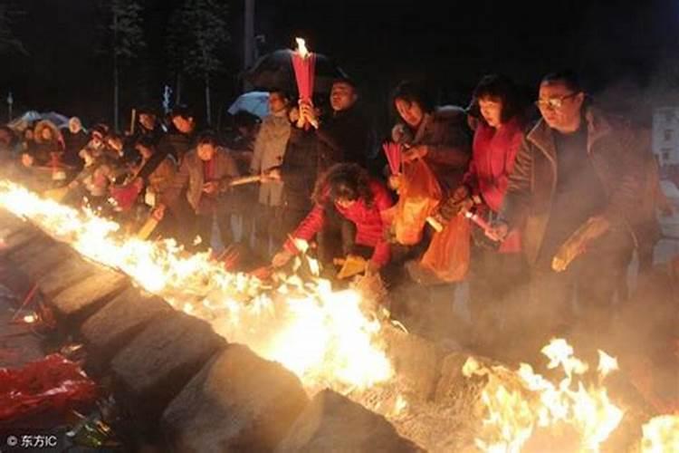 财神节烧纸上午还是下午烧