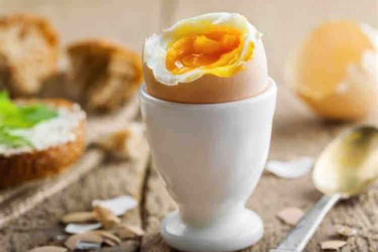 梦到吃鸡蛋是什么意思
